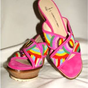 Lisa for Donald J Pliner Multi/Fushia Beaded Circus Suede Heel, Size 6.5